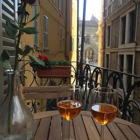 Piazza Vecchia דירה ברגמו