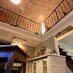 Piazza Vecchia Διαμέρισμα *