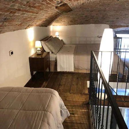 Casa Vacanze Piazza Vecchia *