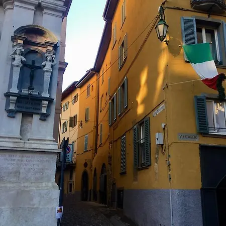 Casa Vacanze Piazza Vecchia Apartmán