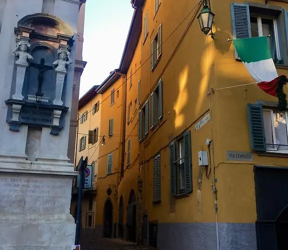 Piazza Vecchia Appartement